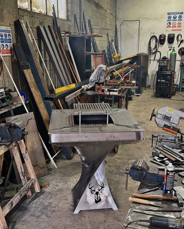 Photo de l'atelier Brasero Oise à Hermes